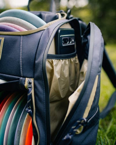 Squatch Disc Golf Squatch Disc Golf Bag (Lore 2.0 Bag with Cooler, 28+ Disc Capacity) Bag