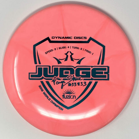Dynamic Discs Judge (Fuzion Burst, Paige Shue 2018 World Champion) Putt & Approach