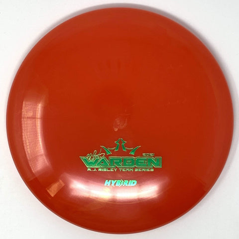 Dynamic Discs Warden (Hybrid, A.J. Risley 2021 Team Series) Putt & Approach