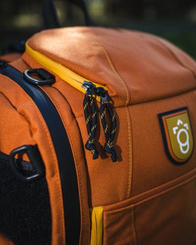 Squatch Disc Golf Squatch Disc Golf Bag (Calvin Heimburg Signature Legend 3.0 with Cooler, 40+ Disc Capacity) Bag