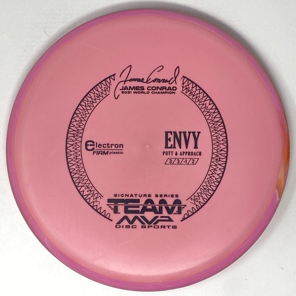 Axiom Discs Envy (Electron Firm - James Conrad 2021 World Champion) Putt & Approach