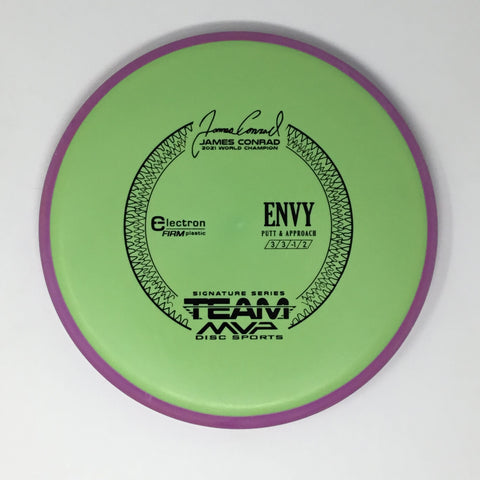 Axiom Discs Envy (Electron Firm - James Conrad 2021 World Champion) Putt & Approach