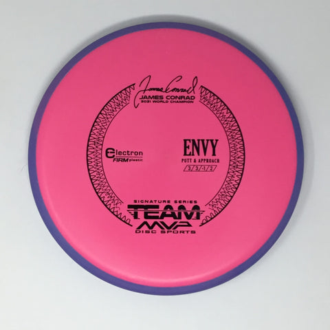 Axiom Discs Envy (Electron Firm - James Conrad 2021 World Champion) Putt & Approach