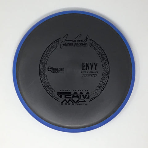Axiom Discs Envy (Electron Firm - James Conrad 2021 World Champion) Putt & Approach