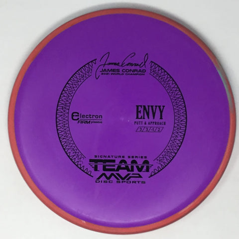 Axiom Discs Envy (Electron Firm - James Conrad 2021 World Champion) Putt & Approach