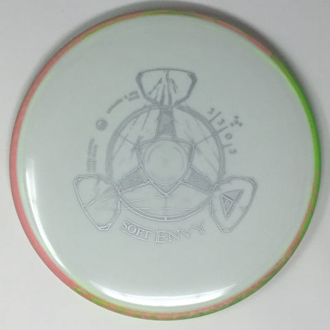 Axiom Discs Envy (Neutron Soft) Putt & Approach