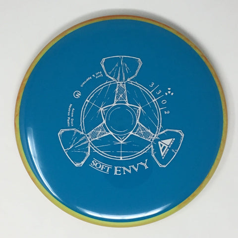 Axiom Discs Envy (Neutron Soft) Putt & Approach