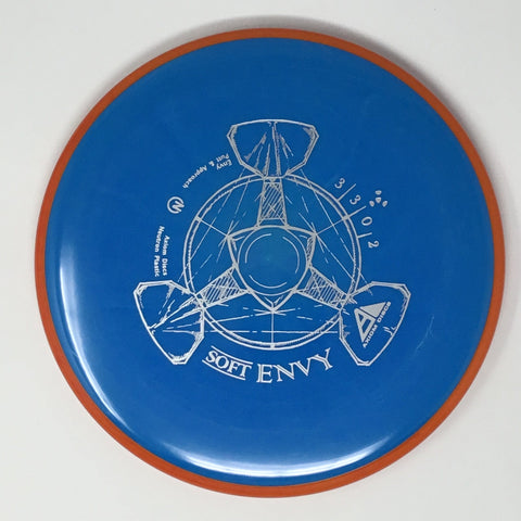 Axiom Discs Envy (Neutron Soft) Putt & Approach