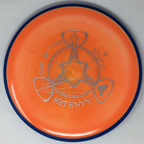 Axiom Discs Envy (Neutron Soft) Putt & Approach