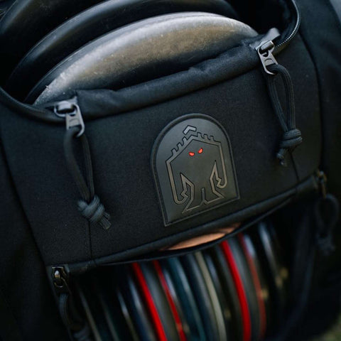 Squatch Disc Golf Bag (Midnight Lore 2.0 Bag with Cooler)