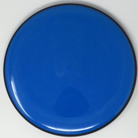 MVP Disc Sports Glitch (Neutron Soft - Blank Canvas) Putt & Approach