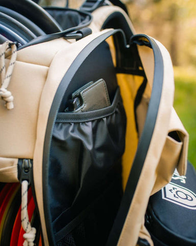 Squatch Disc Golf Squatch Disc Golf Bag (Coyote Legend 3.0) Bag