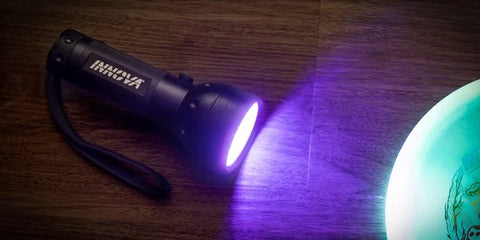 Innova LED/UV Flashlight (51-LED/UV Array)