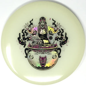 Westside Discs Maiden (VIP Moonshine - Witch's Brew) Putt & Approach