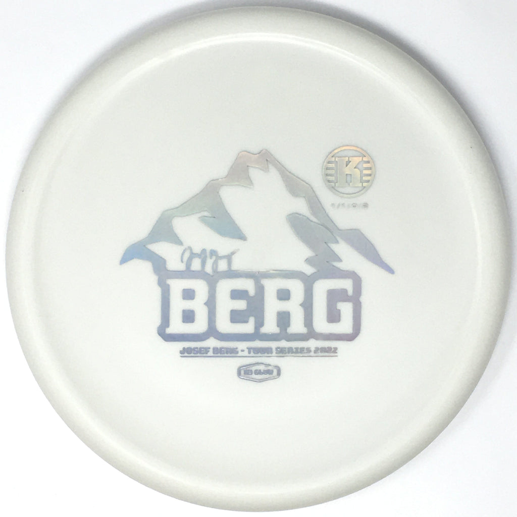 Kastaplast Berg (K3 Glow, Josef Berg 2022 Tour Series) Putt & Approach